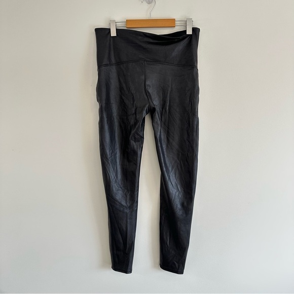 Spanx SPANXshape™ Faux Leather Leggings Black Size 1X 2437P NWT - Picture 4 of 14